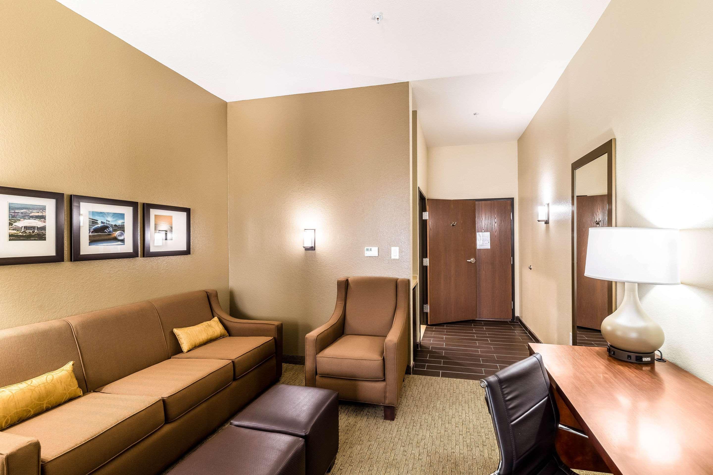 Comfort Suites Grand Prairie - Arlington North Eksteriør bilde
