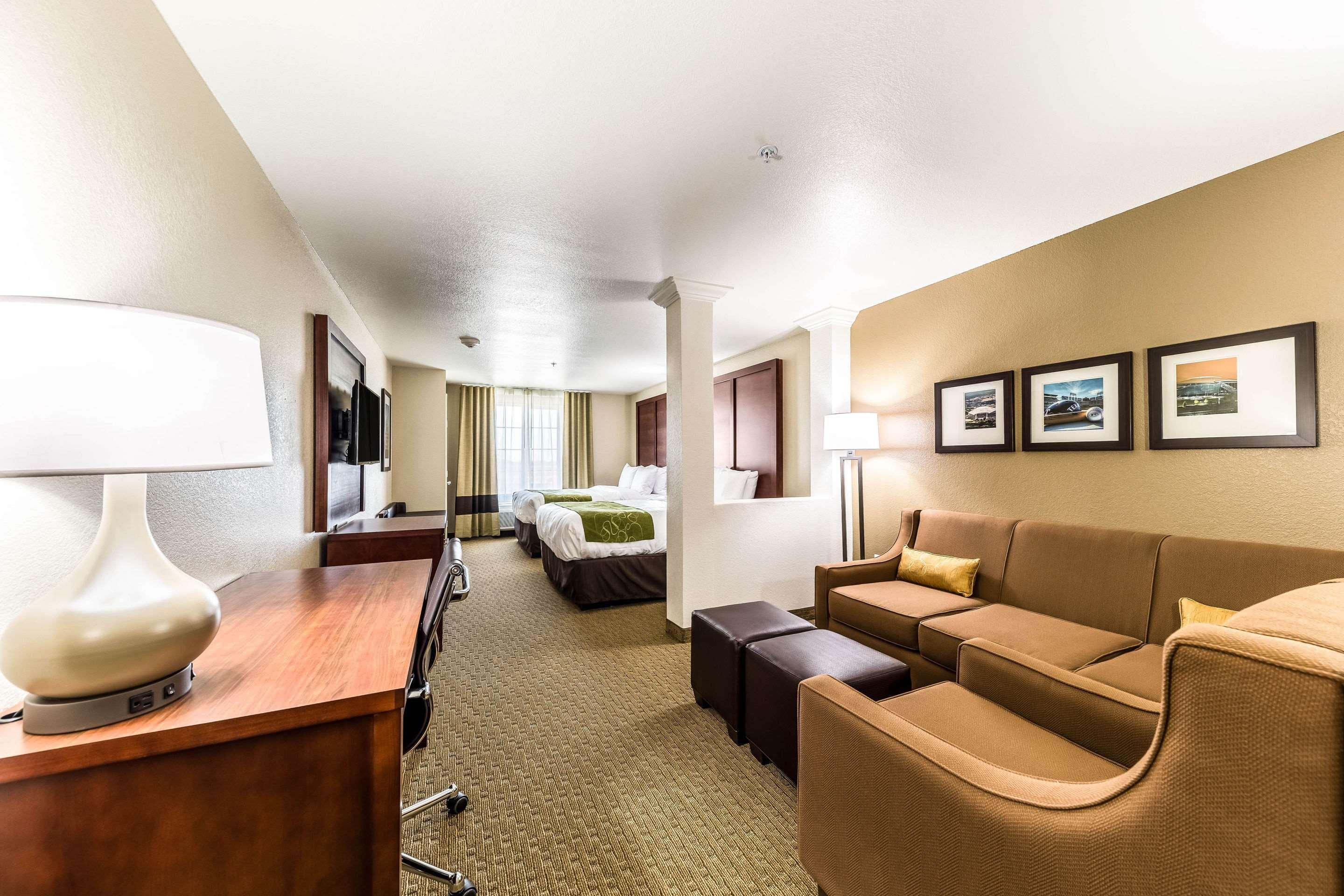 Comfort Suites Grand Prairie - Arlington North Eksteriør bilde