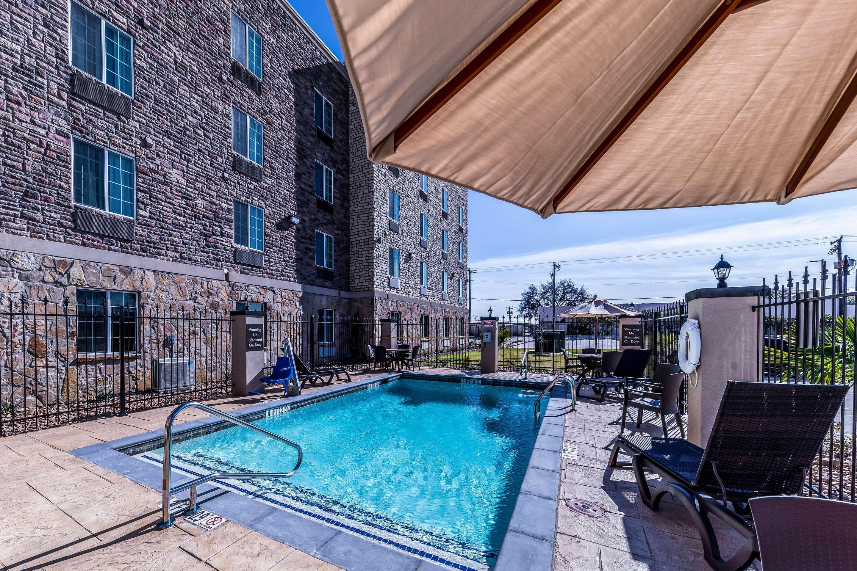 Comfort Suites Grand Prairie - Arlington North Eksteriør bilde